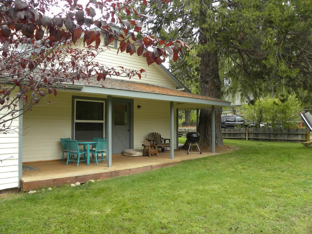 Mount Shasta Ranch Bed And Breakfast Oda fotoğraf