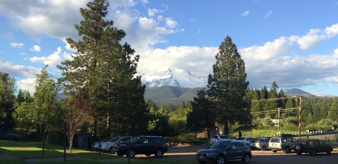 Mount Shasta Ranch Bed And Breakfast Dış mekan fotoğraf